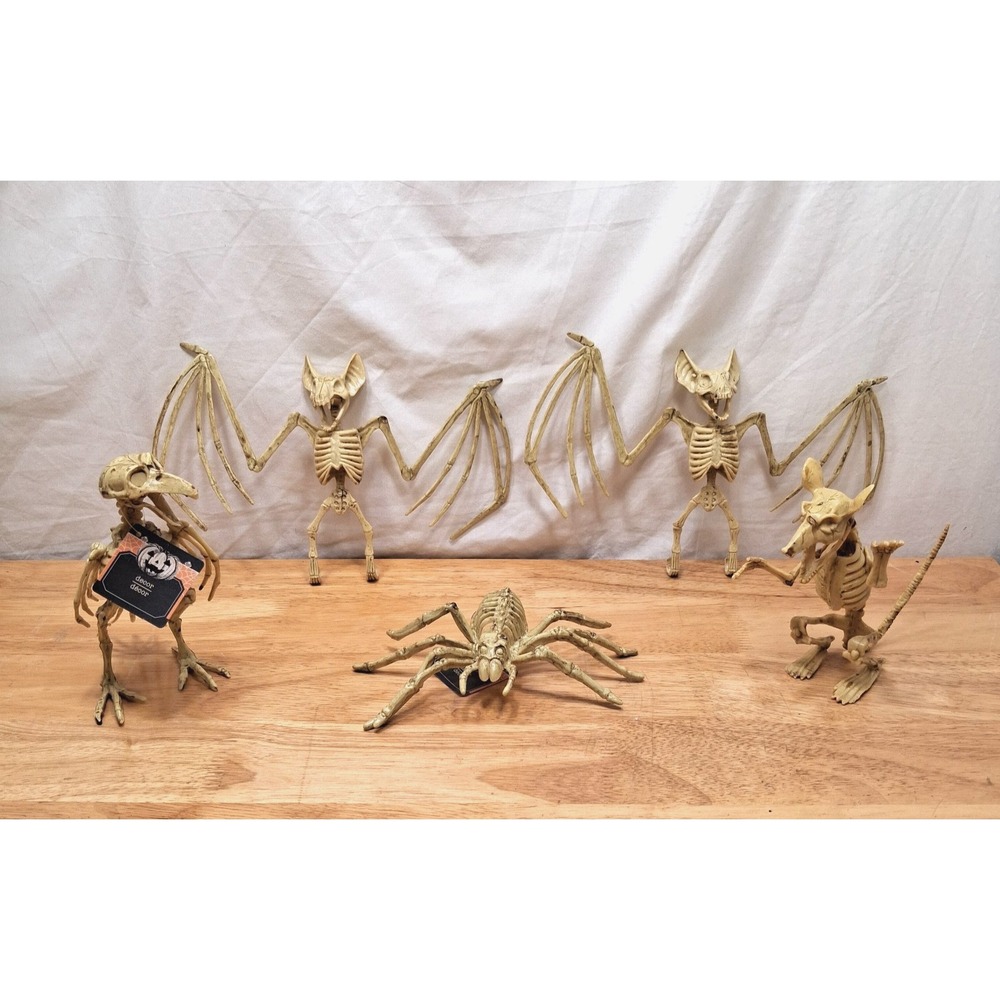 LOT 5 Skeletons Spider, Bat, Rat, Bird Crow Decoration Halloween Spooky Plastic